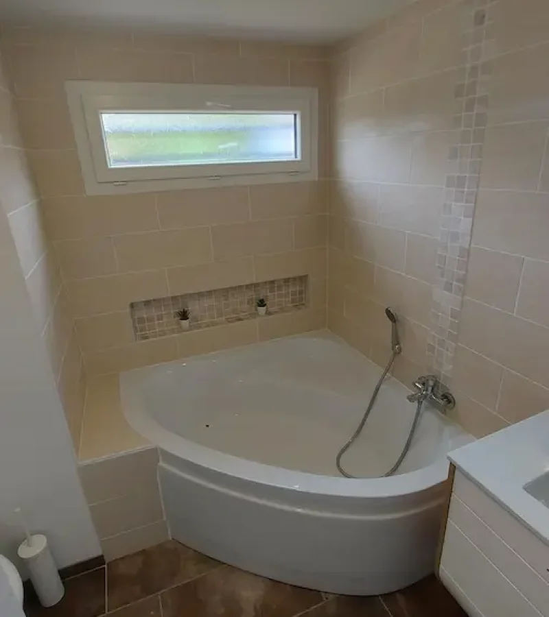 Réalisation de faïence par HBC Design, carreleur à Saint Sulpice de Royan